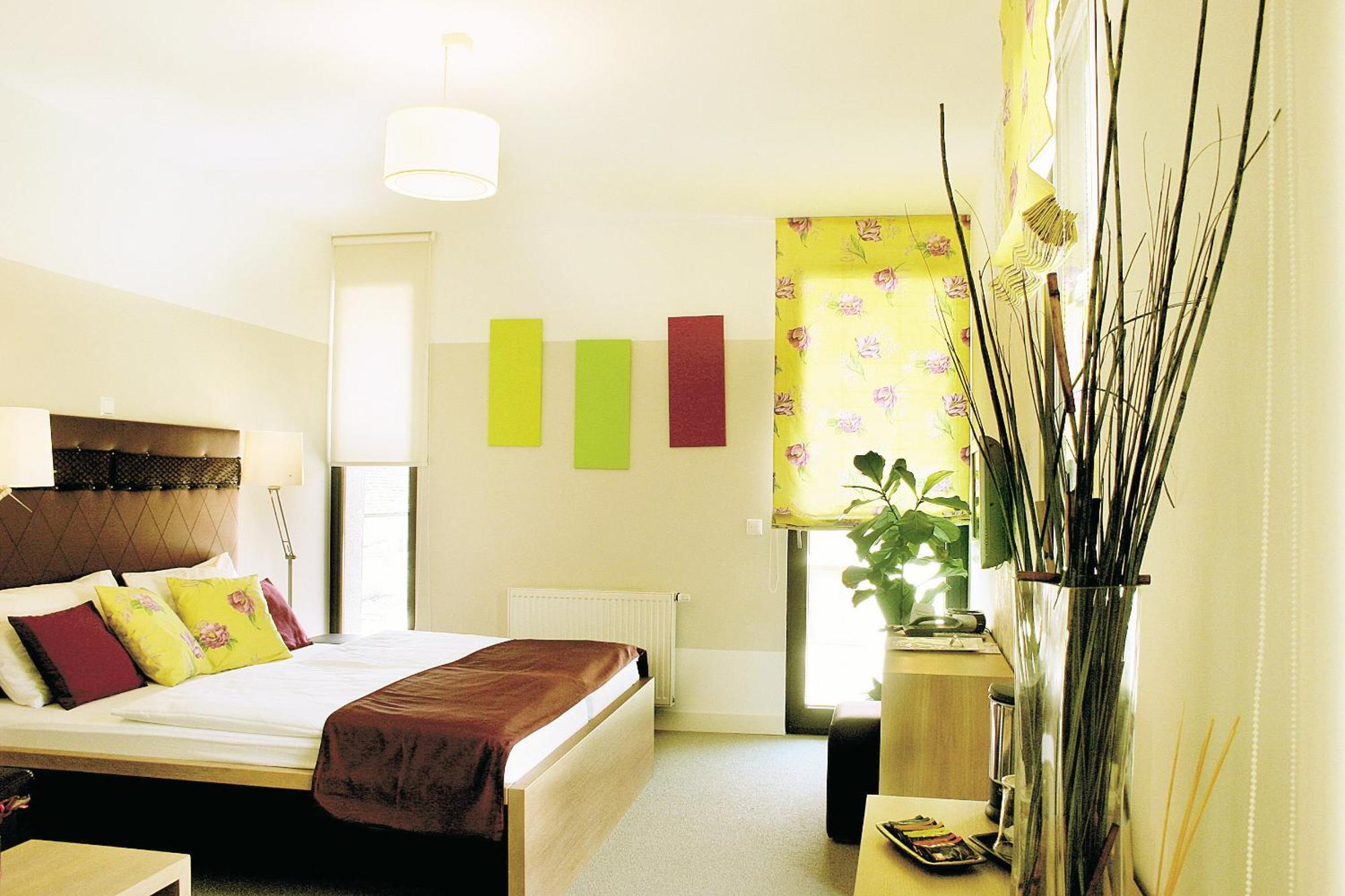 Hotel Zur Schonenburg Schonberg am Kamp Ngoại thất bức ảnh